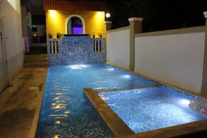 Kay's Riverview Resort