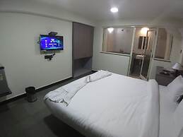 Kay's Riverview Resort