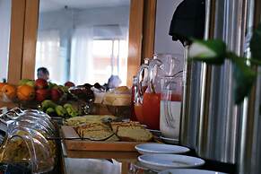 Moreno`s Boutique Hotel