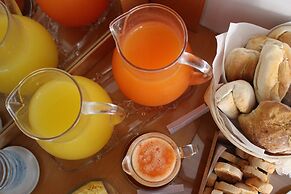 Moreno`s Boutique Hotel