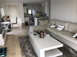 Las terrasses de cortesin D38