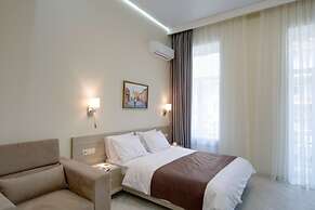 Summit Apart Hotel