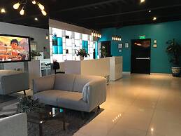 Elite 47 Hotel & Suites