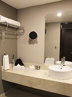 Elite 47 Hotel & Suites