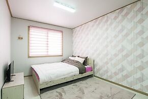 Brassica Flower Pension