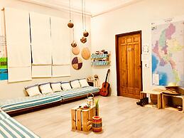 WEStay @ Chillax House - Ngapali - Hostel