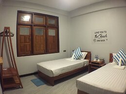 WEStay @ Chillax House - Ngapali - Hostel