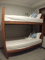 WEStay @ Chillax House - Ngapali - Hostel