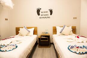 WEStay @ Chillax House - Ngapali - Hostel