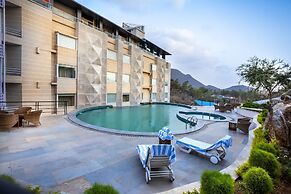 juSTa Sajjangarh Resort & Spa