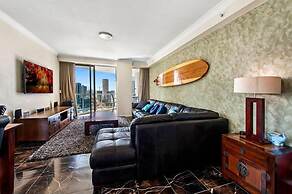 Chevron Renaissance - HR Surfers Paradise