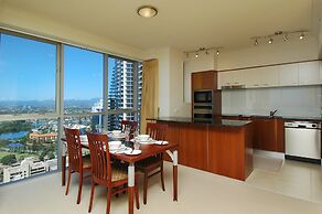 Chevron Renaissance - HR Surfers Paradise