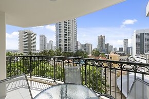 Chevron Renaissance - HR Surfers Paradise