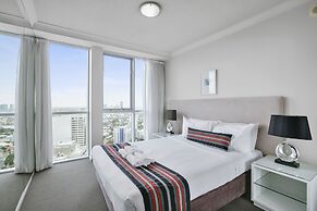 Chevron Renaissance - HR Surfers Paradise