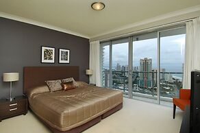 Chevron Renaissance - HR Surfers Paradise