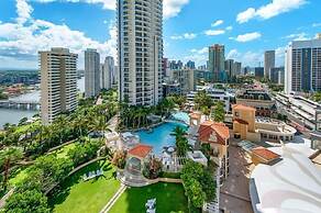 Chevron Renaissance - HR Surfers Paradise
