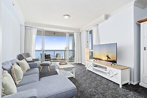 Chevron Renaissance - HR Surfers Paradise