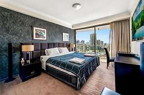 Chevron Renaissance - HR Surfers Paradise