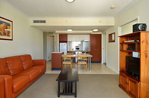 Chevron Renaissance - HR Surfers Paradise