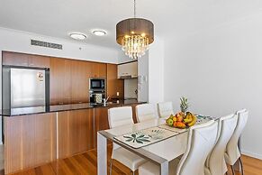 Chevron Renaissance - HR Surfers Paradise