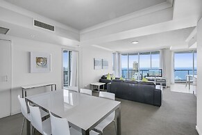 Chevron Renaissance - HR Surfers Paradise