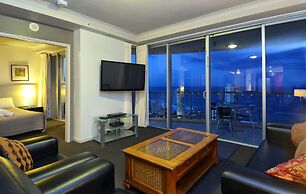 Chevron Renaissance - HR Surfers Paradise