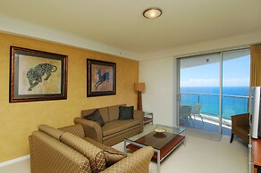 Chevron Renaissance - HR Surfers Paradise
