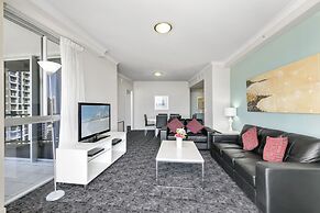 Chevron Renaissance - HR Surfers Paradise
