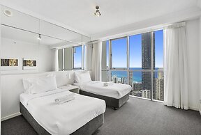 Chevron Renaissance - HR Surfers Paradise