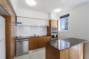 Chevron Renaissance - HR Surfers Paradise