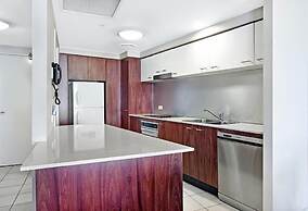 Chevron Renaissance - HR Surfers Paradise