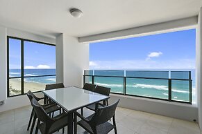 Soul on the Esplanade - HR Surfers Paradise