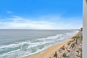 Soul on the Esplanade - HR Surfers Paradise