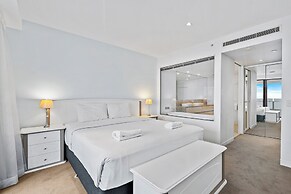 Soul on the Esplanade - HR Surfers Paradise