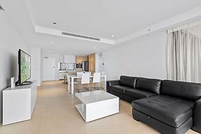 Soul on the Esplanade - HR Surfers Paradise