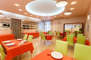 Hotel Atal