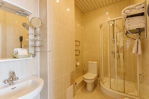 Hotel Atal