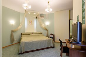 Hotel Atal