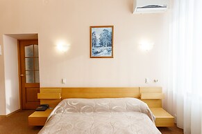 Hotel Atal