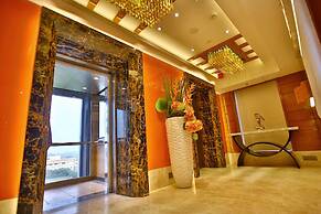 Regenta Central The Crystal