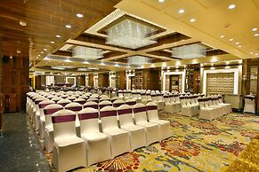 Regenta Central The Crystal