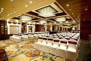 Regenta Central The Crystal