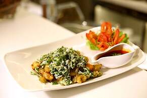 Regenta Central The Crystal