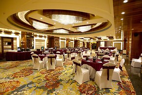 Regenta Central The Crystal