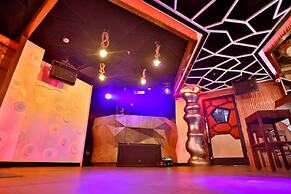 Regenta Central The Crystal