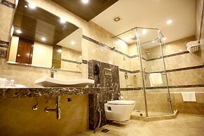 Regenta Central The Crystal