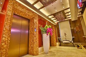 Regenta Central The Crystal