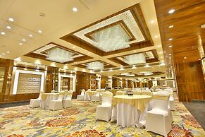 Regenta Central The Crystal