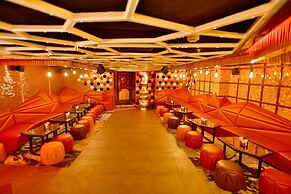 Regenta Central The Crystal