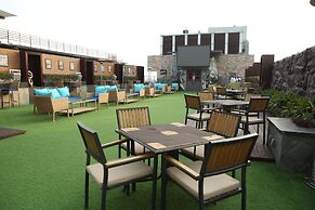 Regenta Central The Crystal